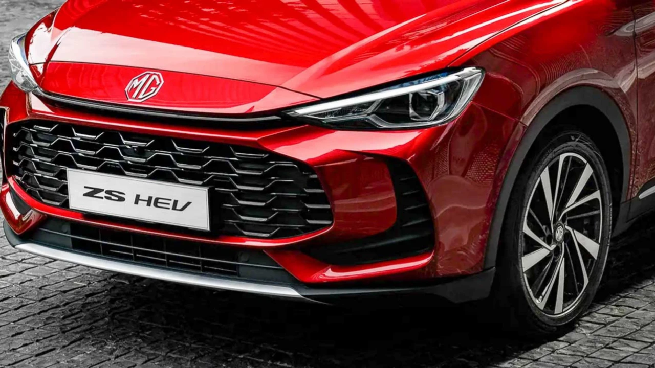 New MG Astor 2025: अट्रैक्टिव लुक और प्रिमियम फीचर्स के साथ जल्द होगी लॉन्च, जाने माइलेज और कीमत